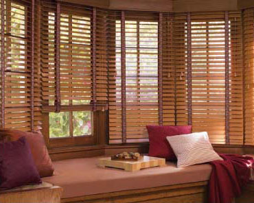 Hunter Douglas Country Woods Classics blinds